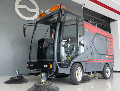 駕駛式掃地機 駕駛式掃地機