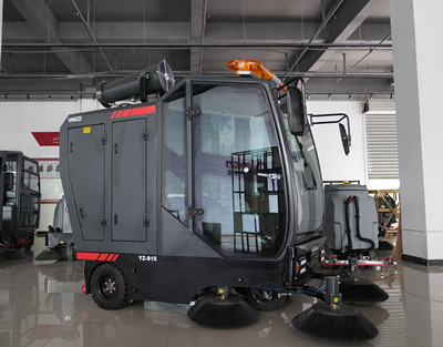 電動(dòng)掃地車 電動(dòng)掃地車
