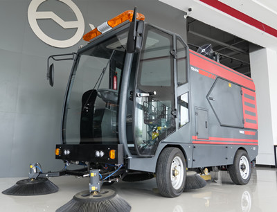 駕駛式掃地機(jī) 駕駛式掃地機(jī)