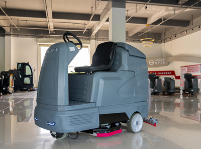 駕駛式洗地機 駕駛式洗地機