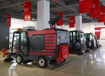 電動(dòng)掃地機(jī) 電動(dòng)掃地機(jī)